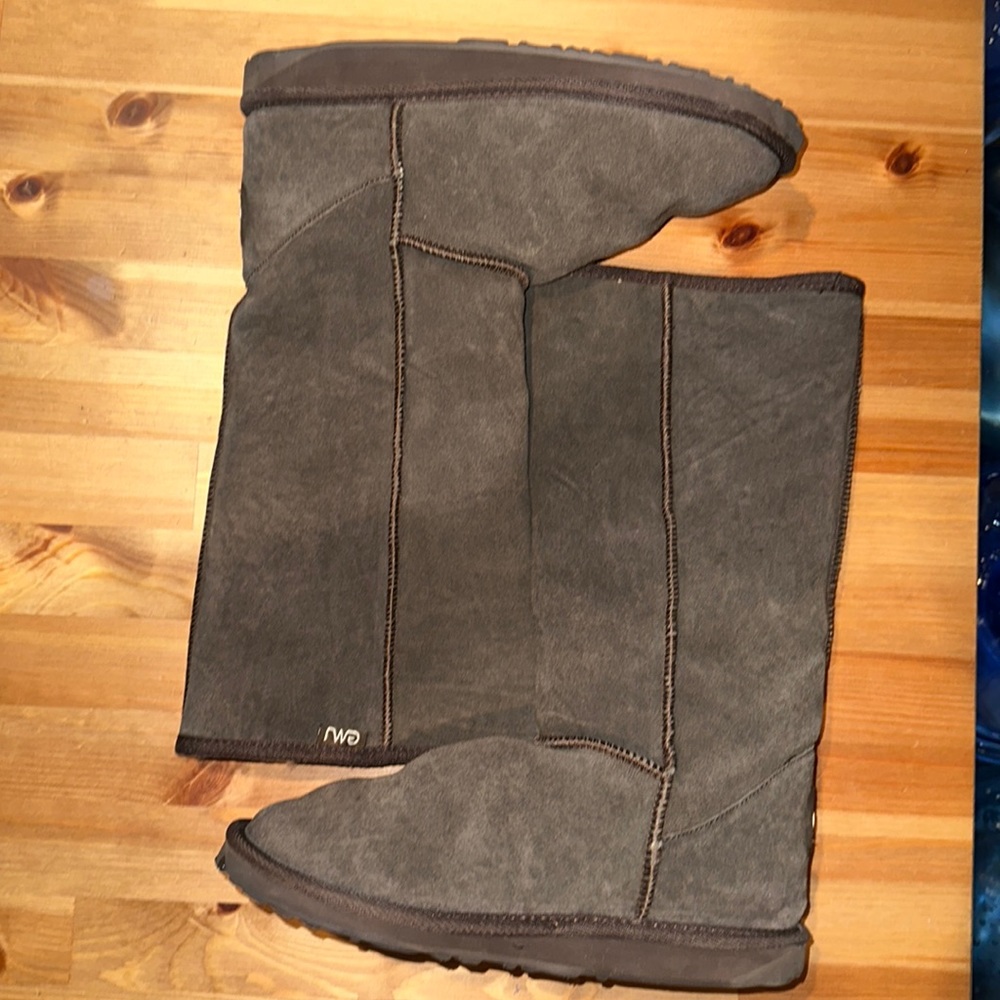 Emu boots- chocolate - long length